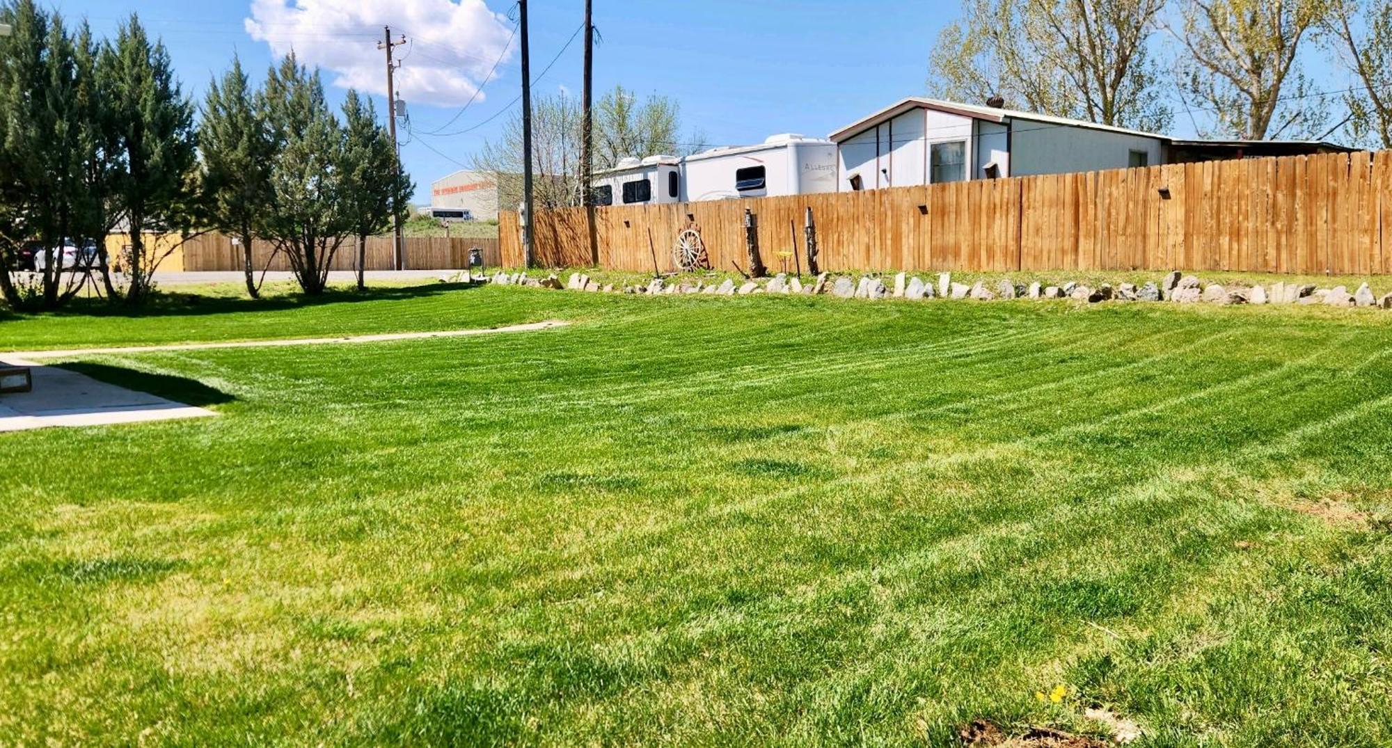 Let'S Go ! Fisherman, Families, Pools One Minute From Your Door, Comfort, Location Perfect, Amenity-Rich, Pup Friendly, Discover An Exceptional Wyoming Stay, Thermopolis River Walk Home At Hot Springs State Park, 'Where Families And Fisherman Stay' Zewnętrze zdjęcie
